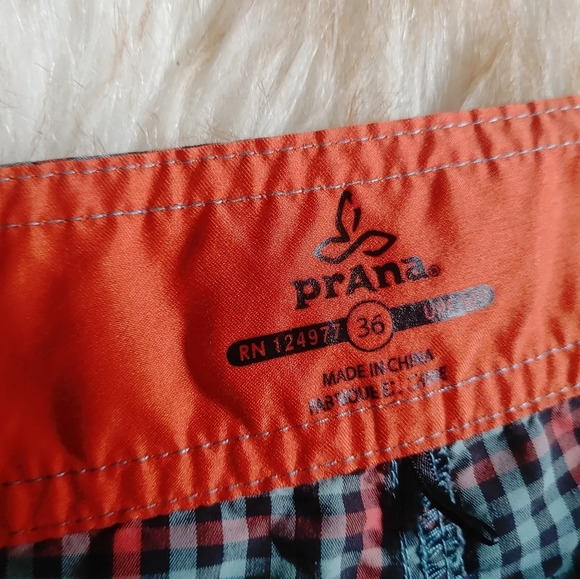 prAna Men's El Porto Shorts, Retro Multicolor Size 36 - Picture 4 of 9